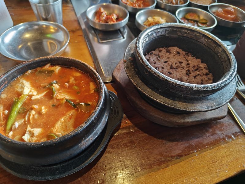 Grandma Tofu & BBQ food
